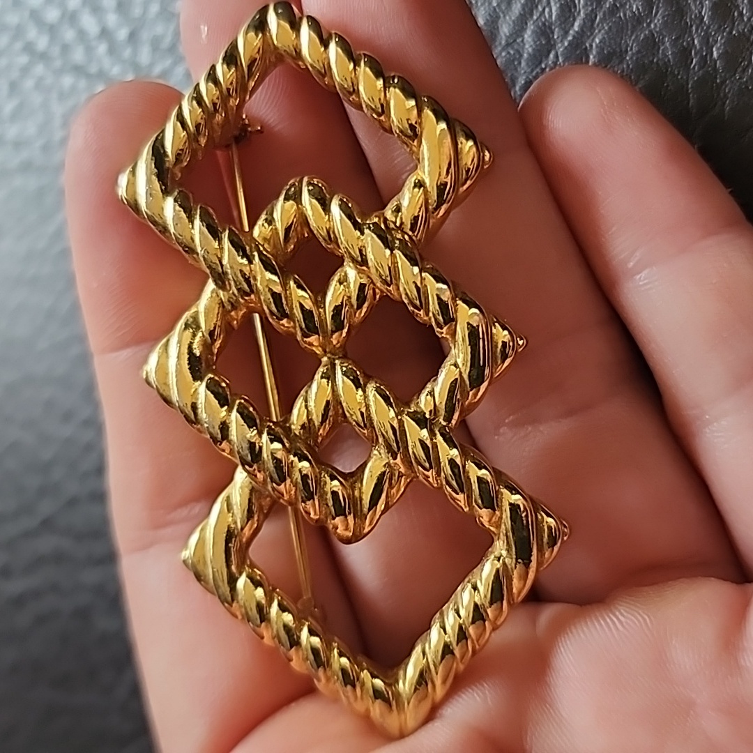 Vtg Brooch